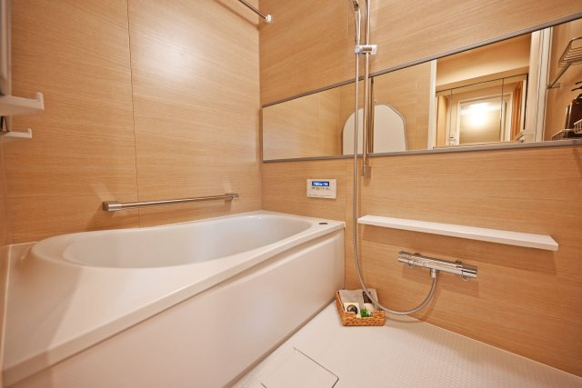 摂津スカイハイツの浴室|リフォーム済みの浴室で、新しく快適な空間に生まれ変わっています。