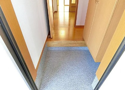 パルティールの玄関
