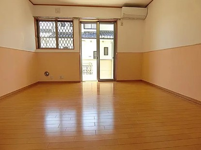 パルティールの内装
