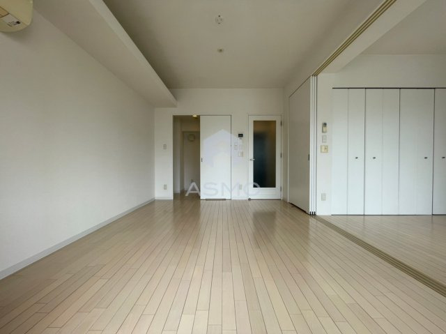 【居間・リビング】 | ドゥーエ谷町