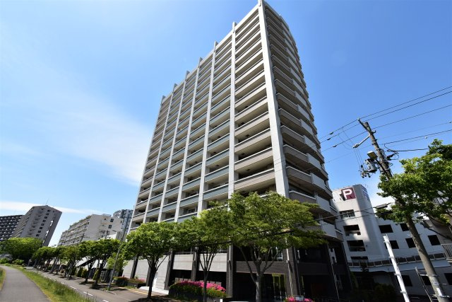 グローリオタワー多賀城駅前
