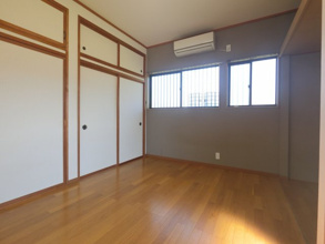 【寝室】