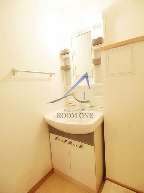 パラッツィナ町屋の洗面所|洗面台です。