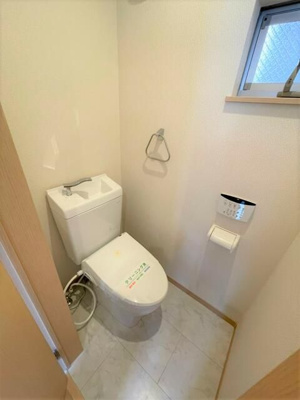 【トイレ】 | K'sAP並木元町 | 清潔感のあるトイレです