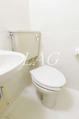 【トイレ】 | スカイコート白楽Ｂ号棟 | トイレです。