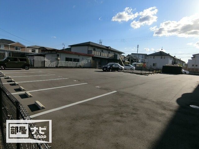 フォブールＱＵＡの駐車場|駐車場