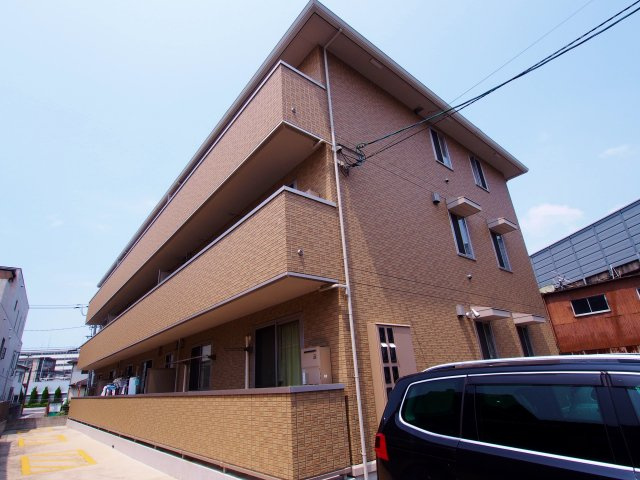ゴールデン エコーの外観