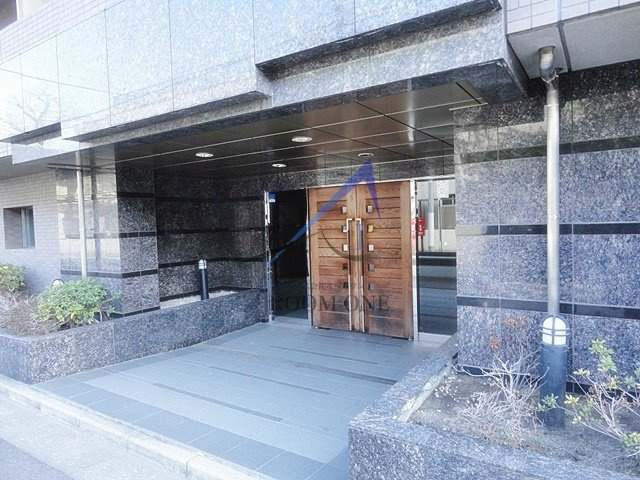 ルーブル上池台１番館のエントランス|エントランスです。