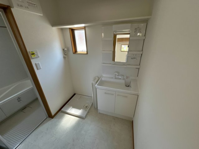 広沢ヴィレッジの独立洗面台
