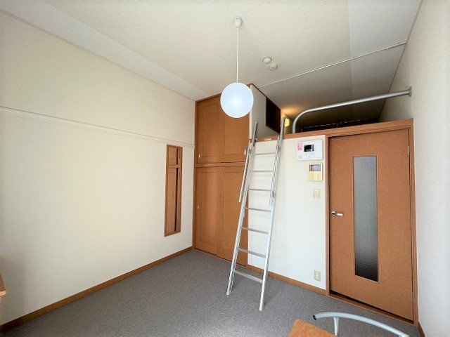 【居間・リビング】 | レオパレスグランデ泉Ｂ