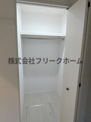 小金井市東町３丁目のアパートの収納