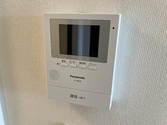 ロココの内装|カメラ付インターホン