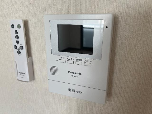 大石ビルの内装|カメラ付インターホン