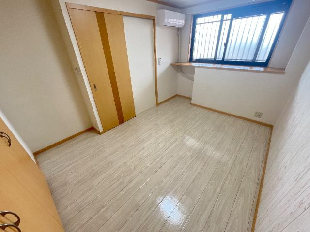 エル　２２の内装|洋室