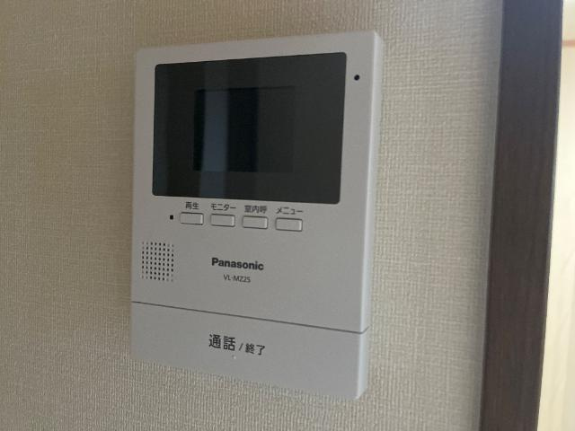 ローズグレイ・パレスの内装|カメラ付インターホン