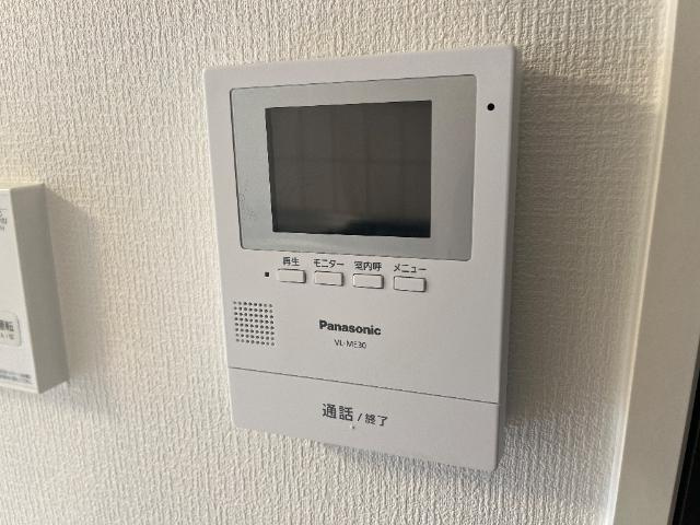 リンバの内装|カメラ付インターホン
