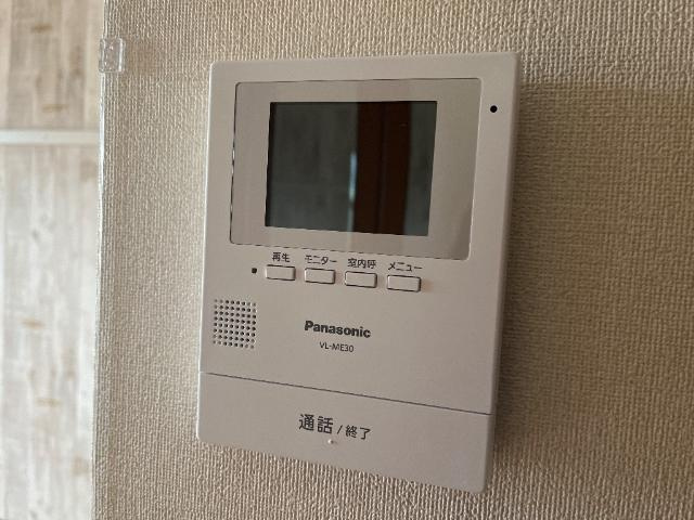 センチュリーＭの内装|カメラ付インターホン