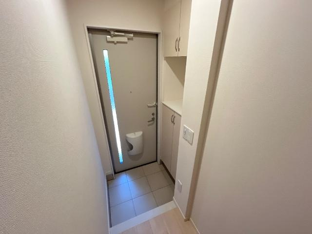 ベース新田南の玄関|玄関