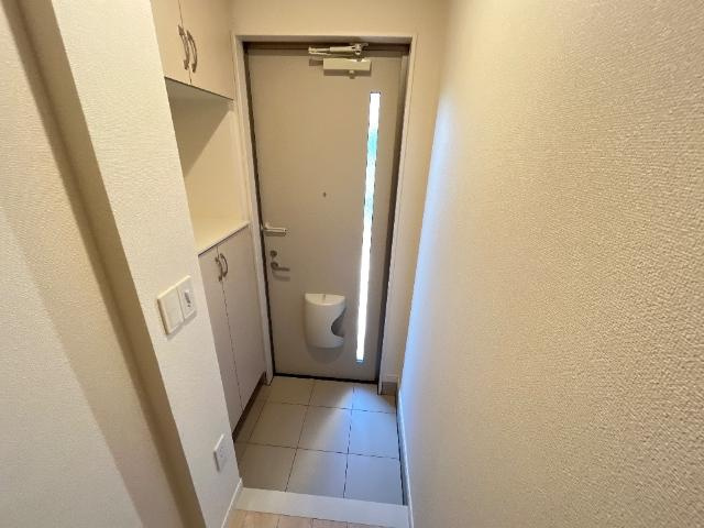 ベース新田南の玄関|玄関