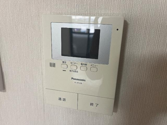 大石ビルの内装|カメラ付インターホン