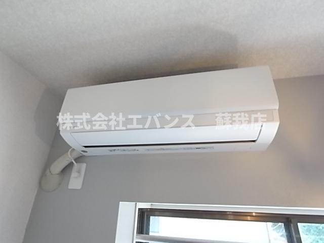 【設備】 | カーサオリーブ | エアコン1基完備