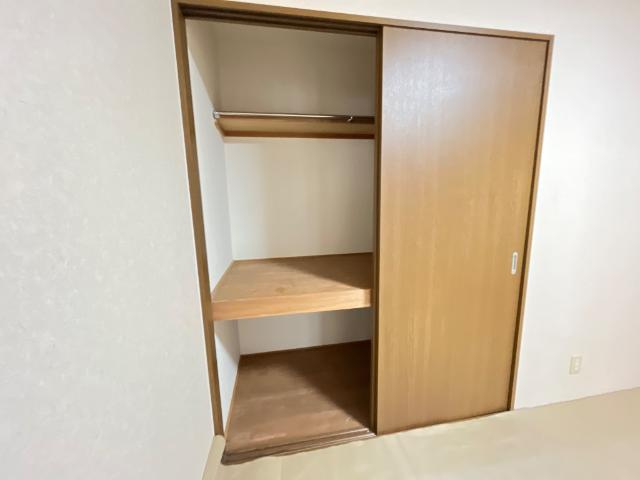グランディア木太の収納|押入