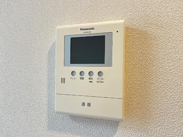 フェリーチェの内装|カメラ付インターホン