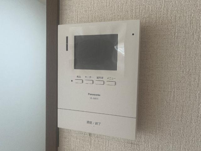 ルーエ　木太Ⅰの内装|カメラ付インターホン