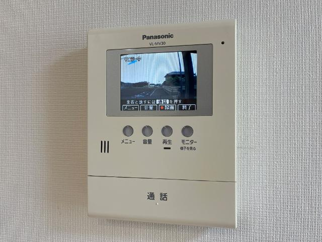 ヴェルジェの内装|カメラ付インターホン