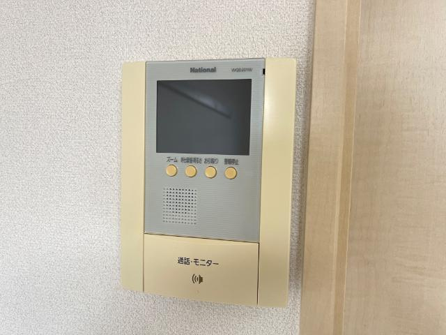 プリマヴェーラの内装|カメラ付インターホン