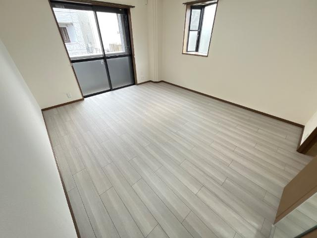 ワンダーハウス　Ｂの内装|洋室