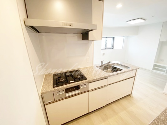 藤沢市藤沢の賃貸マンションのキッチン
