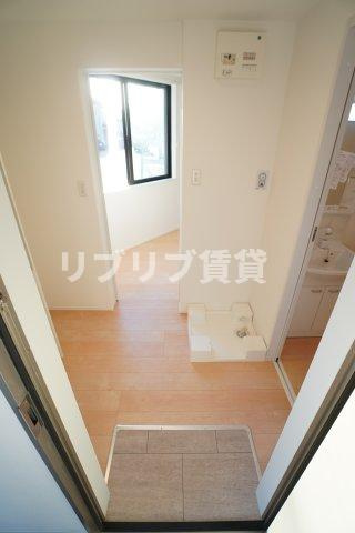 Stella本千葉の玄関