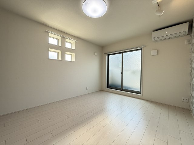 フジパレス我孫子前駅Ⅱ番館の寝室