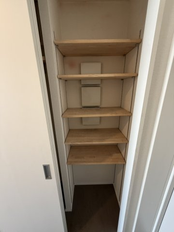 コレクション名駅IIIの収納