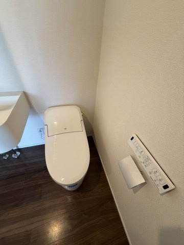 コレクション名駅IIIのトイレ