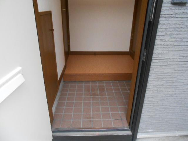 光昭ハイツの玄関
