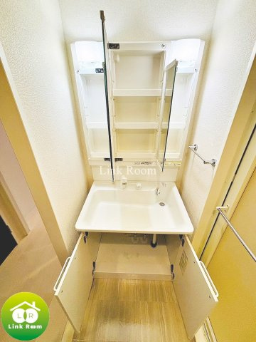 アンシャンテ門前仲町の独立洗面台