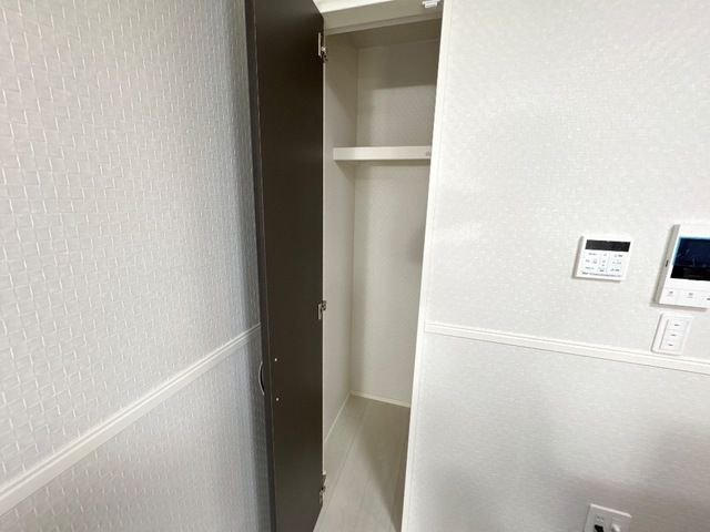 トウリ　ルームズ徳川東の収納