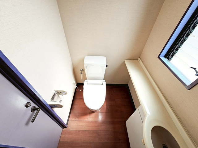 【トイレ】 | 学頭テナントビル | ゆったりとした空間のトイレです
