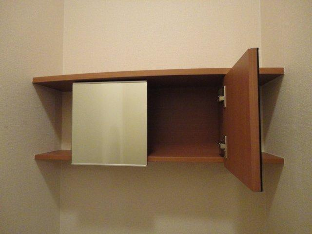 ラティールⅢの収納|トイレ収納