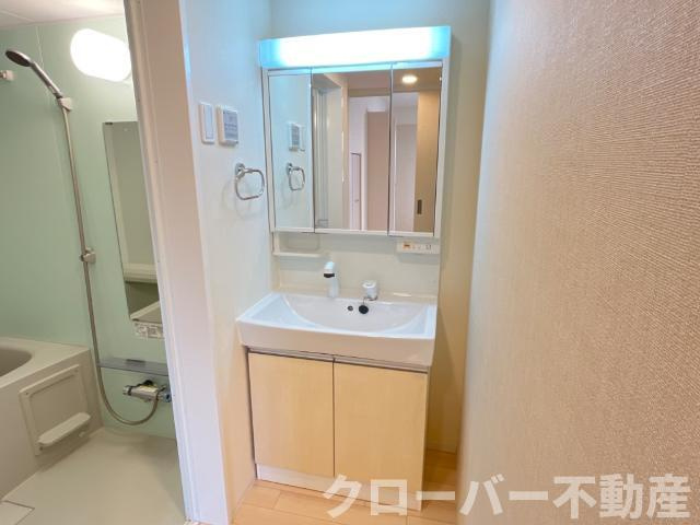 カンパニュラの洗面所|洗髪洗面化粧台
