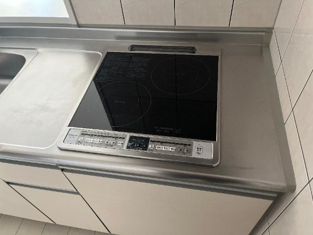 ジューンベリーのキッチン|IHコンロ