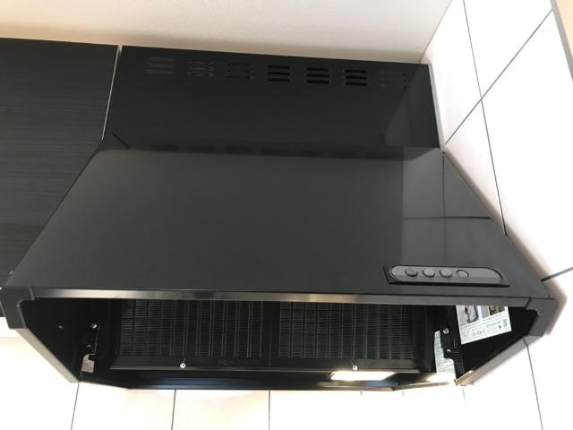 キャトルセゾン　Ⅰのキッチン|レンジフード