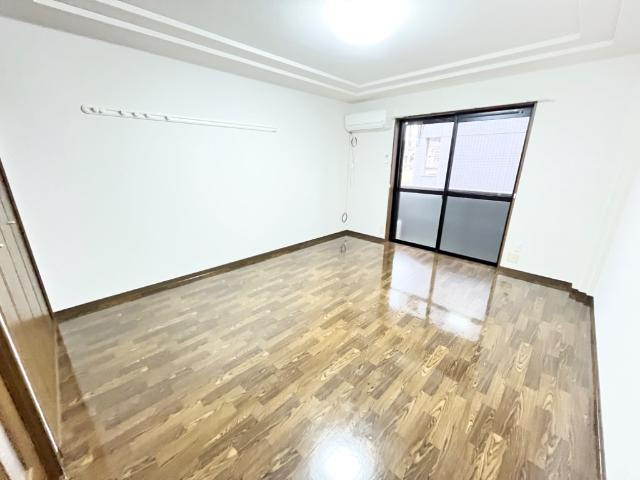コンフィード水田の内装|洋室