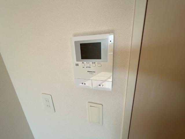 ベース新田南の内装|カメラ付インターホン