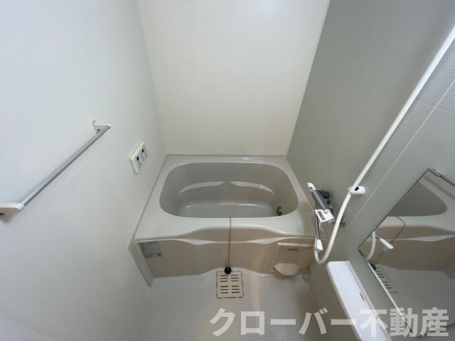 ベース新田南の浴室|バス