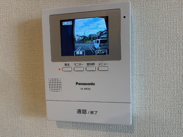リンバの内装|カメラ付インターホン