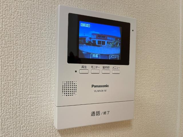 ソラーレの内装|カメラ付インターホン