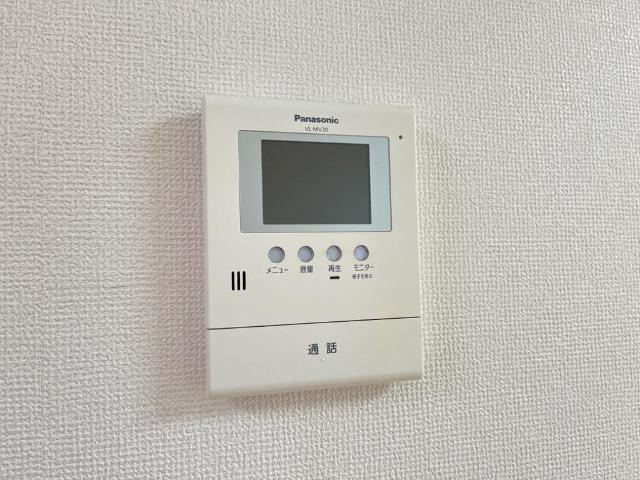 グリーン窓香の内装|カメラ付インターホン